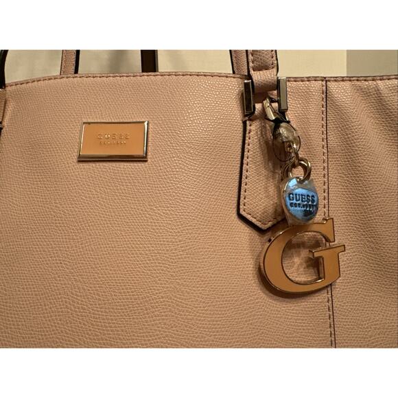 Guess Faux Pebbled Leather Purse Pink - Picture 10 of 14